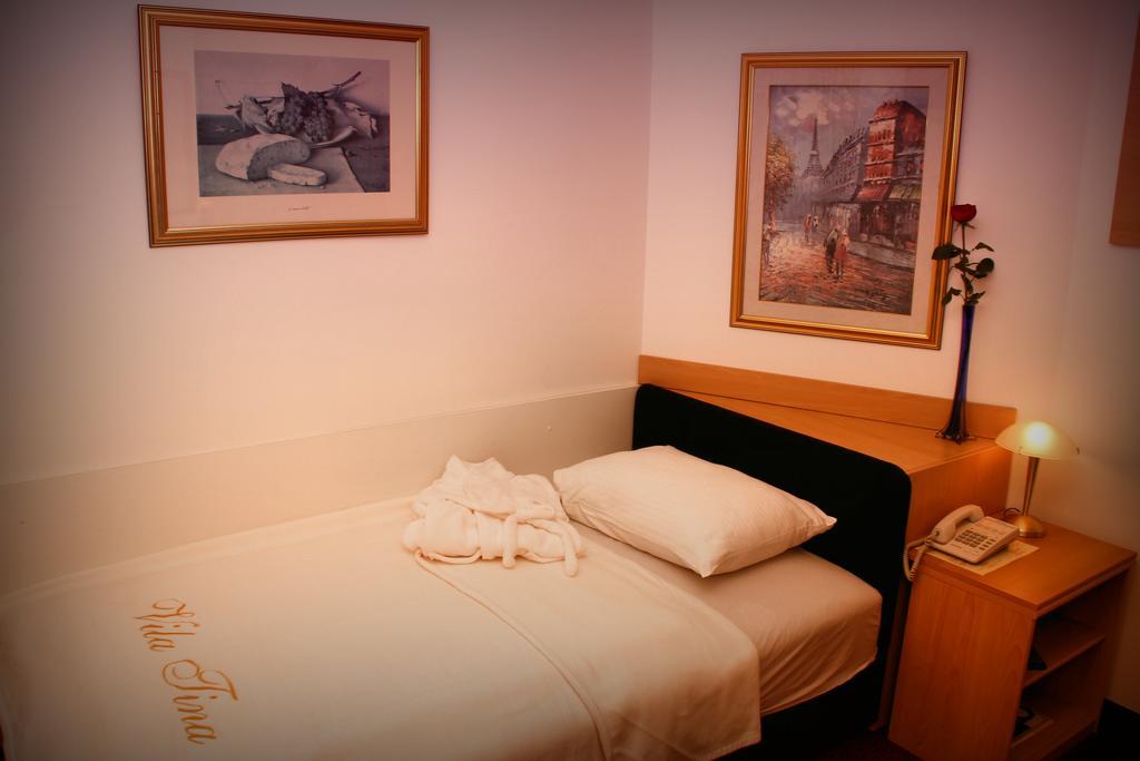 Hotel Vila Tina Ζάγκρεμπ Εξωτερικό φωτογραφία