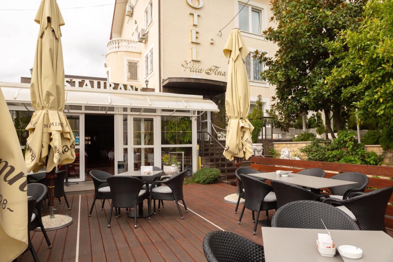 Hotel Vila Tina Ζάγκρεμπ Εξωτερικό φωτογραφία